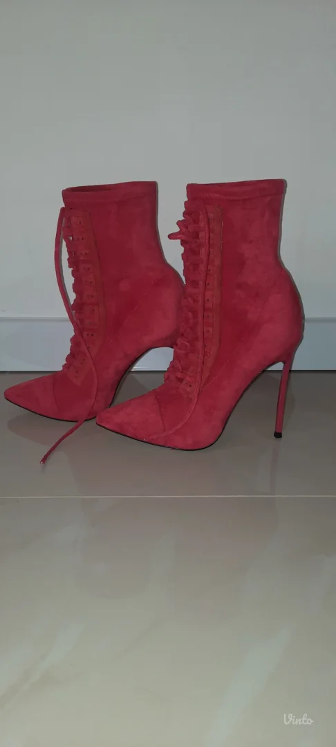 Casadei nove štikle 36/37