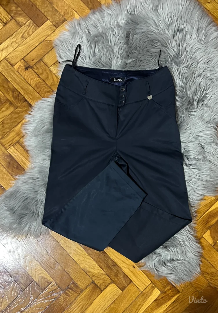 Luna pantalone