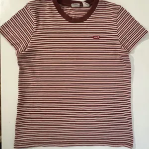 Levi’s majica