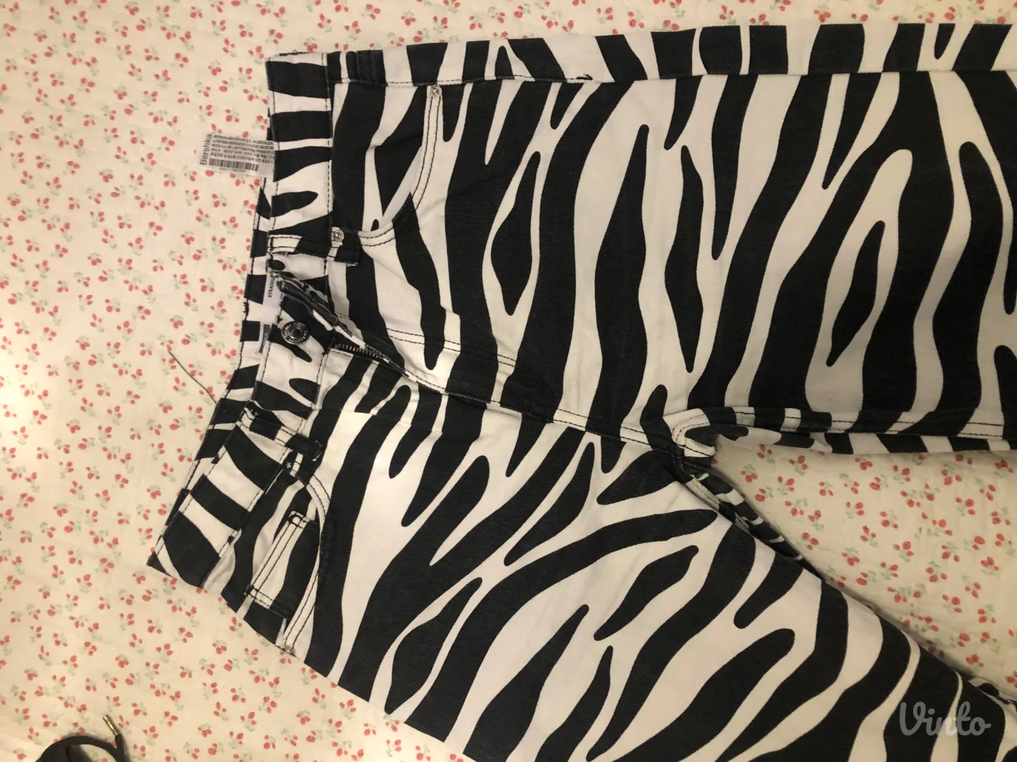 Bershka zebraste farmerice
