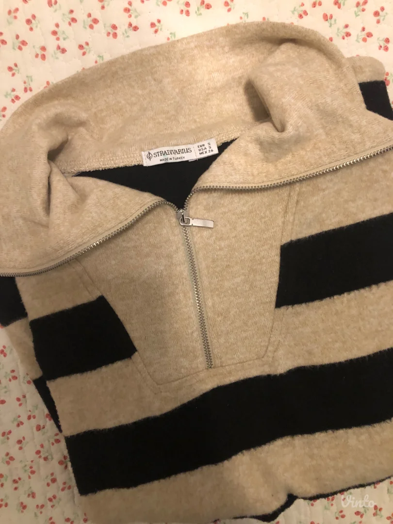 Stradivarius haljina