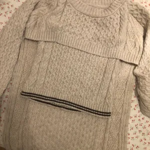 Džemper iz dva dela