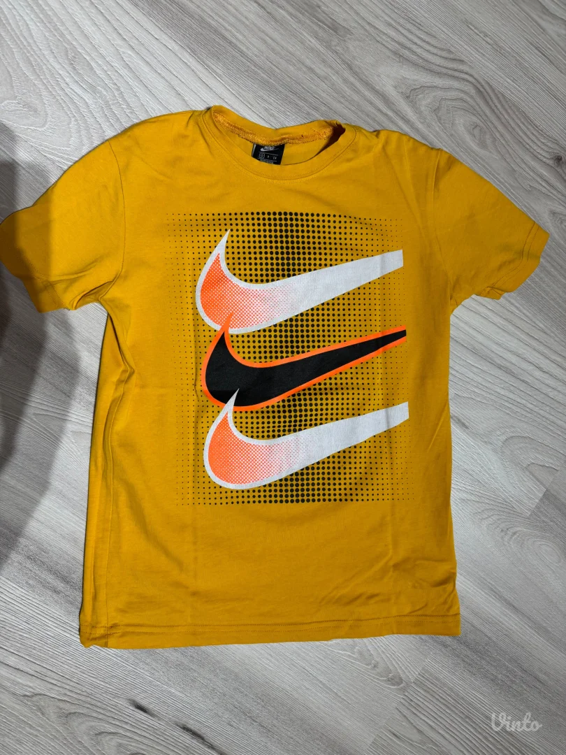 Nike - žuta majica kratkih rukava