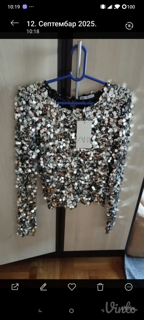 Zara bluza sa krljuštima novo