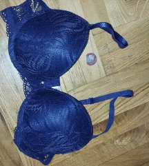 Grudnjak Sinsay 75B novo