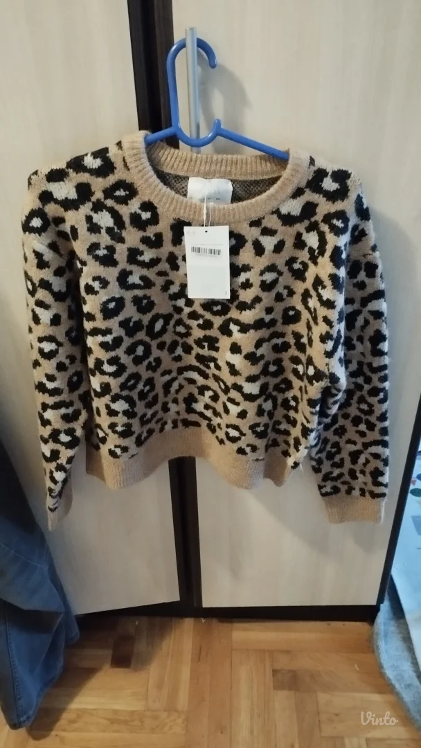 Zara dzemper novo 11-12y