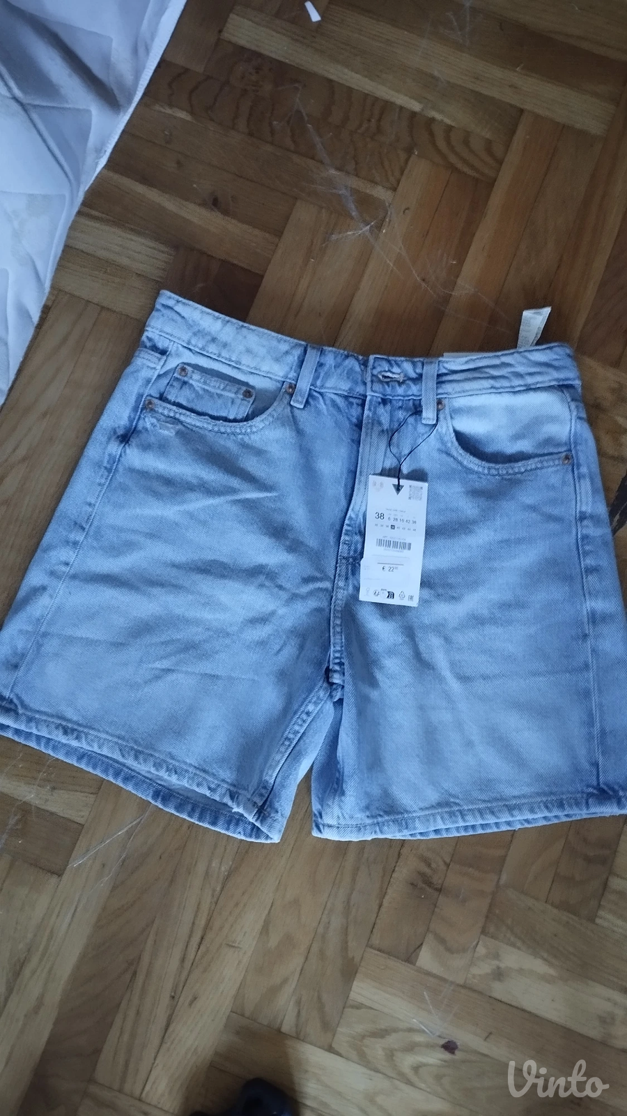 Teksas sorc Zara novo