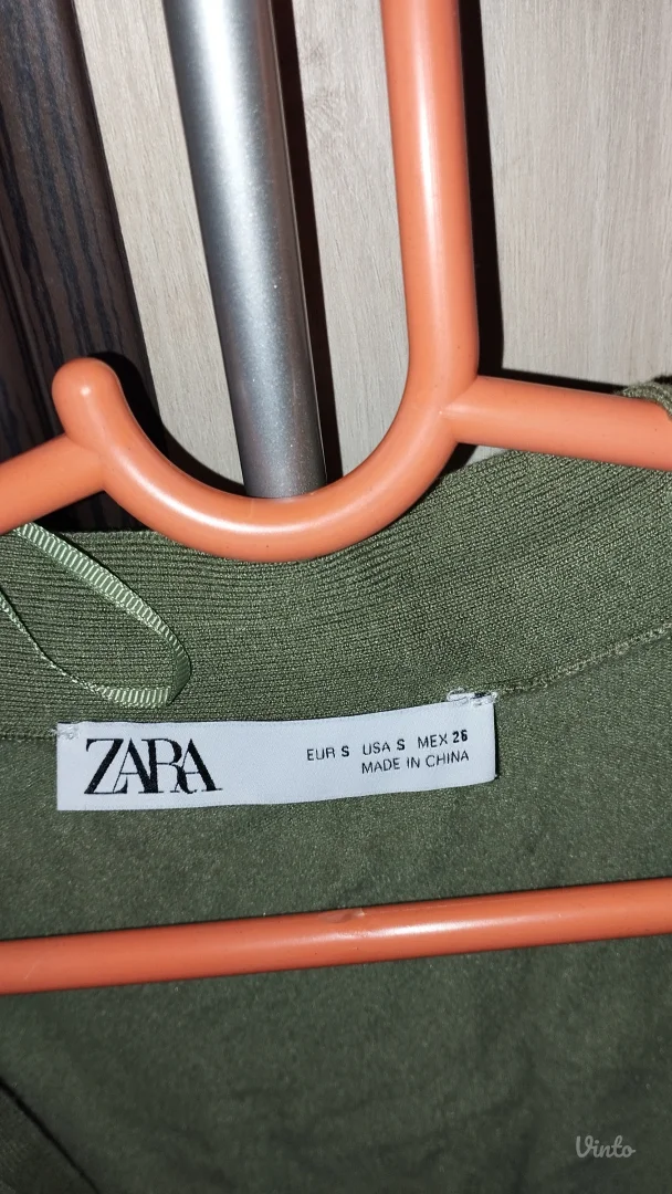 Zara dzemper na raskopcavanje