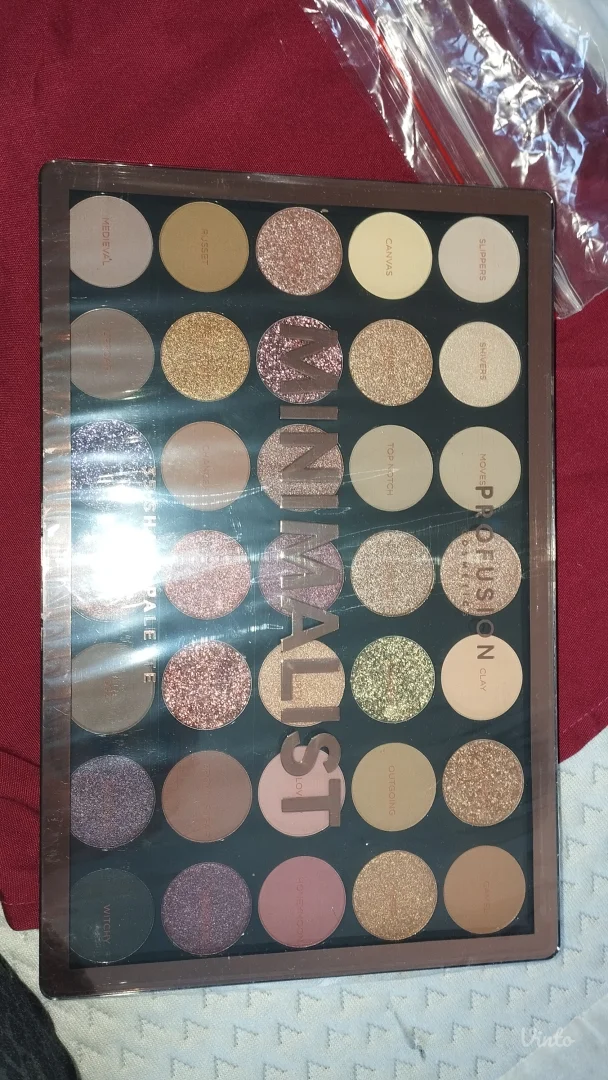 Novo Profesional cosmetics paleta senki 35