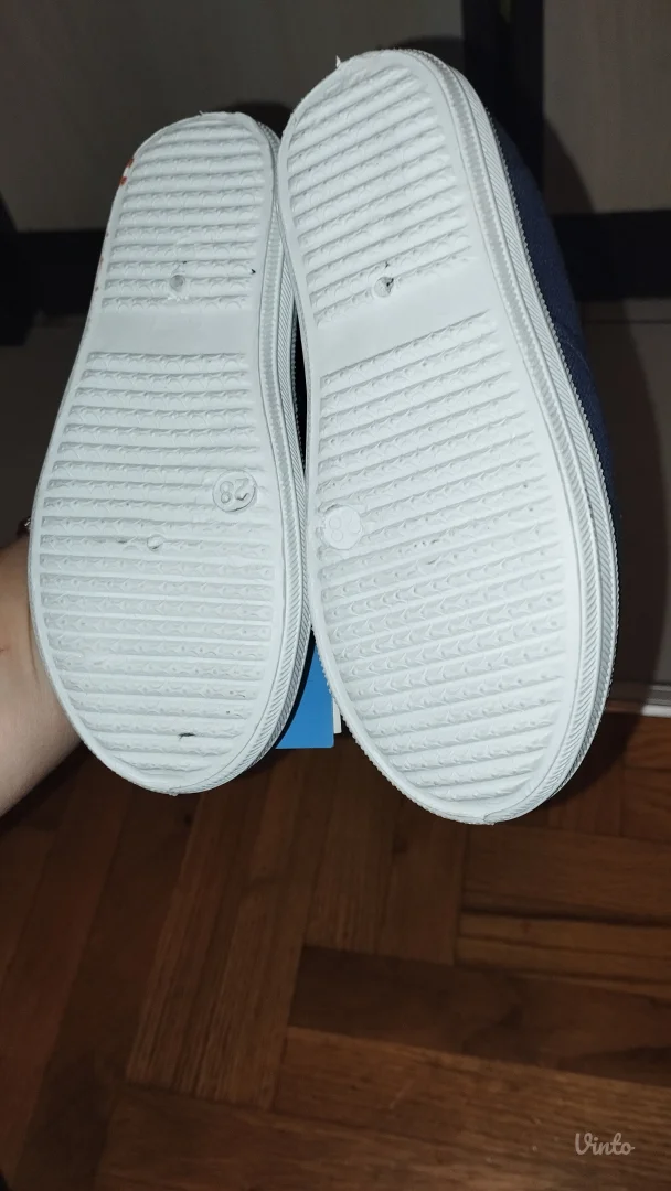 Espadrile nove metro 28broj