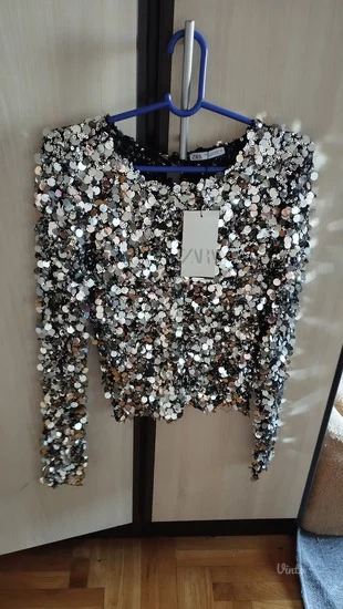 Zara bluza sa krljuštima