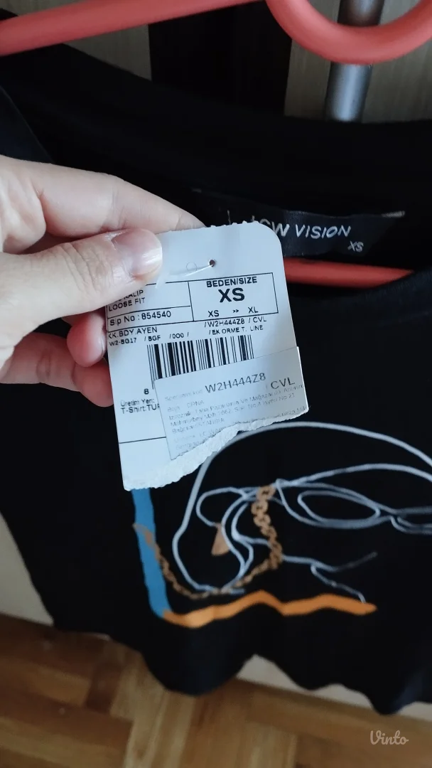 Majica waikiki  novo