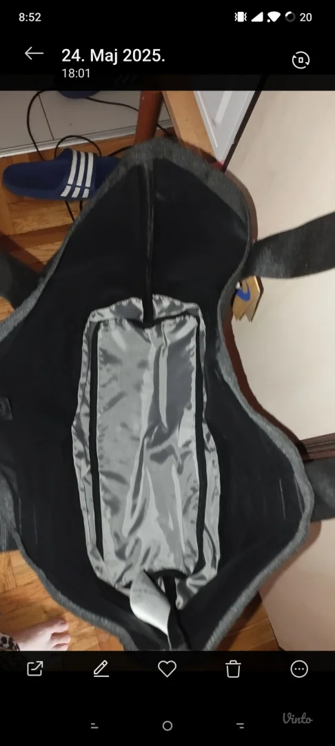 Asics torba nova sa etiketom