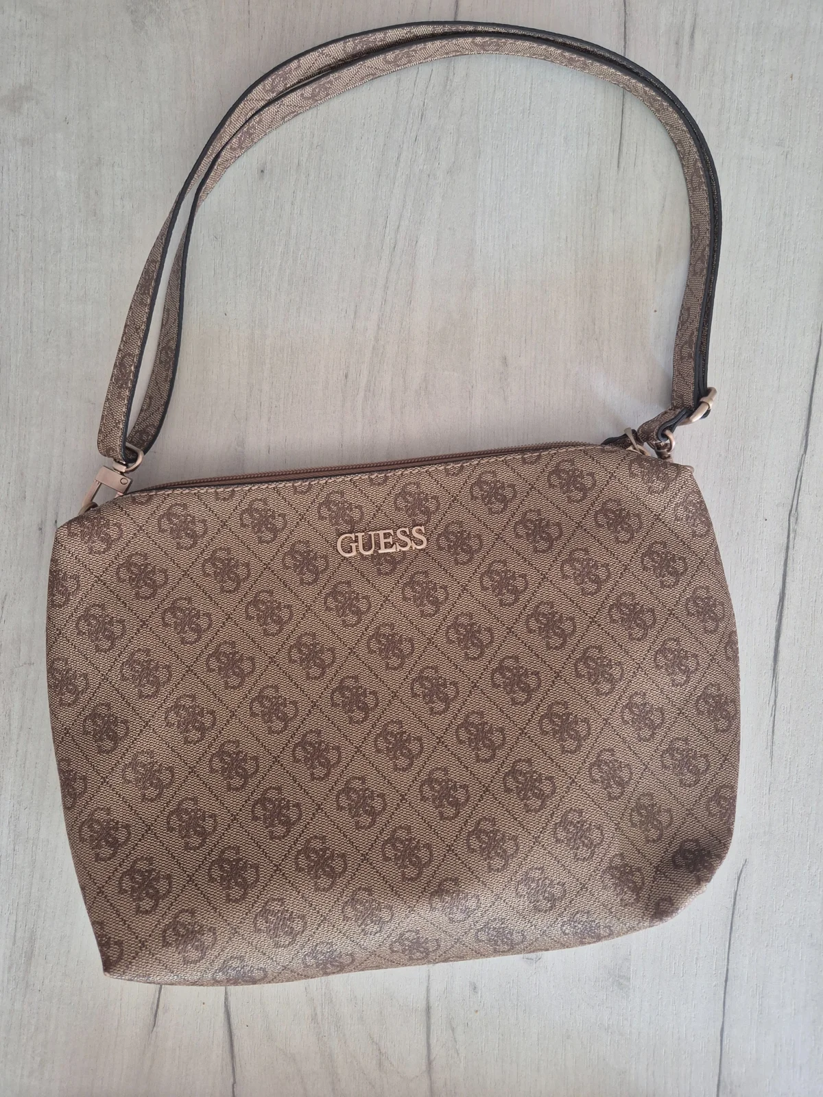 Guess torba