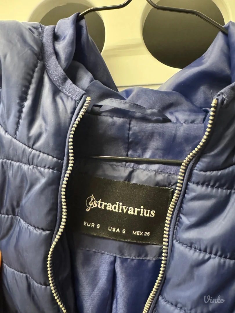 Zenske jakne i matnil