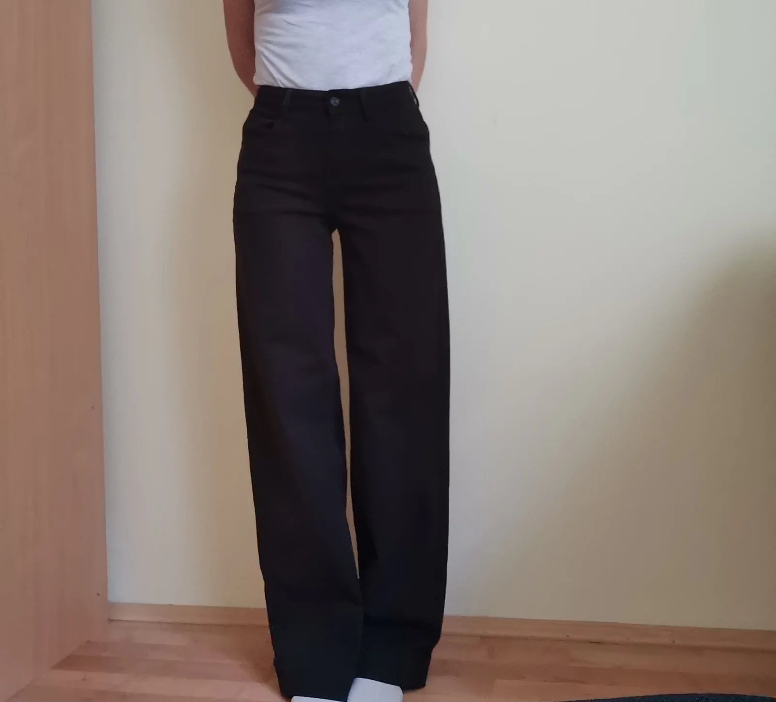 Pantalone širokih nogavica XS
