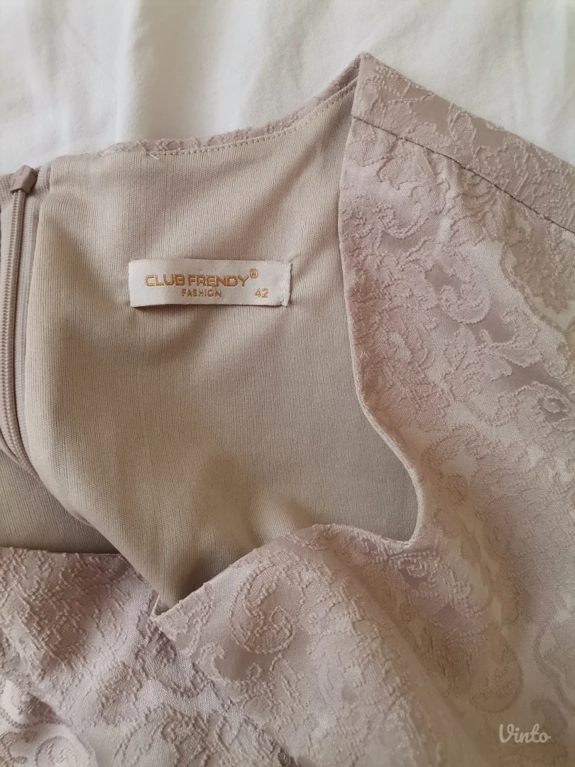 Bež elegantna haljina L