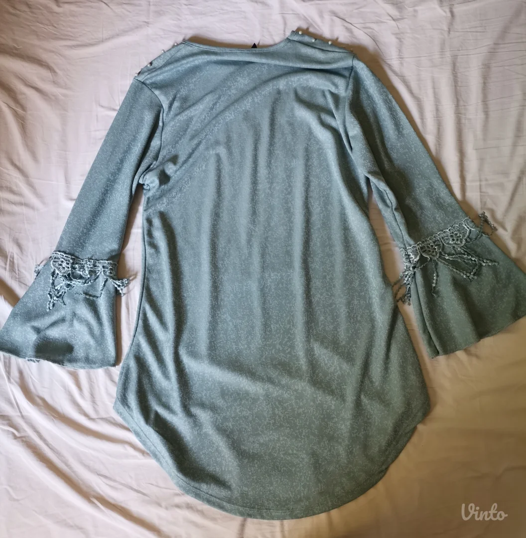 Tunika sa zvonastim rukavima S-M