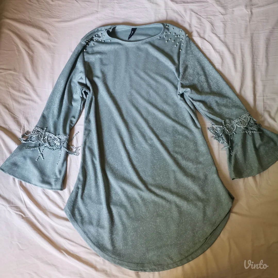 Tunika sa zvonastim rukavima S-M