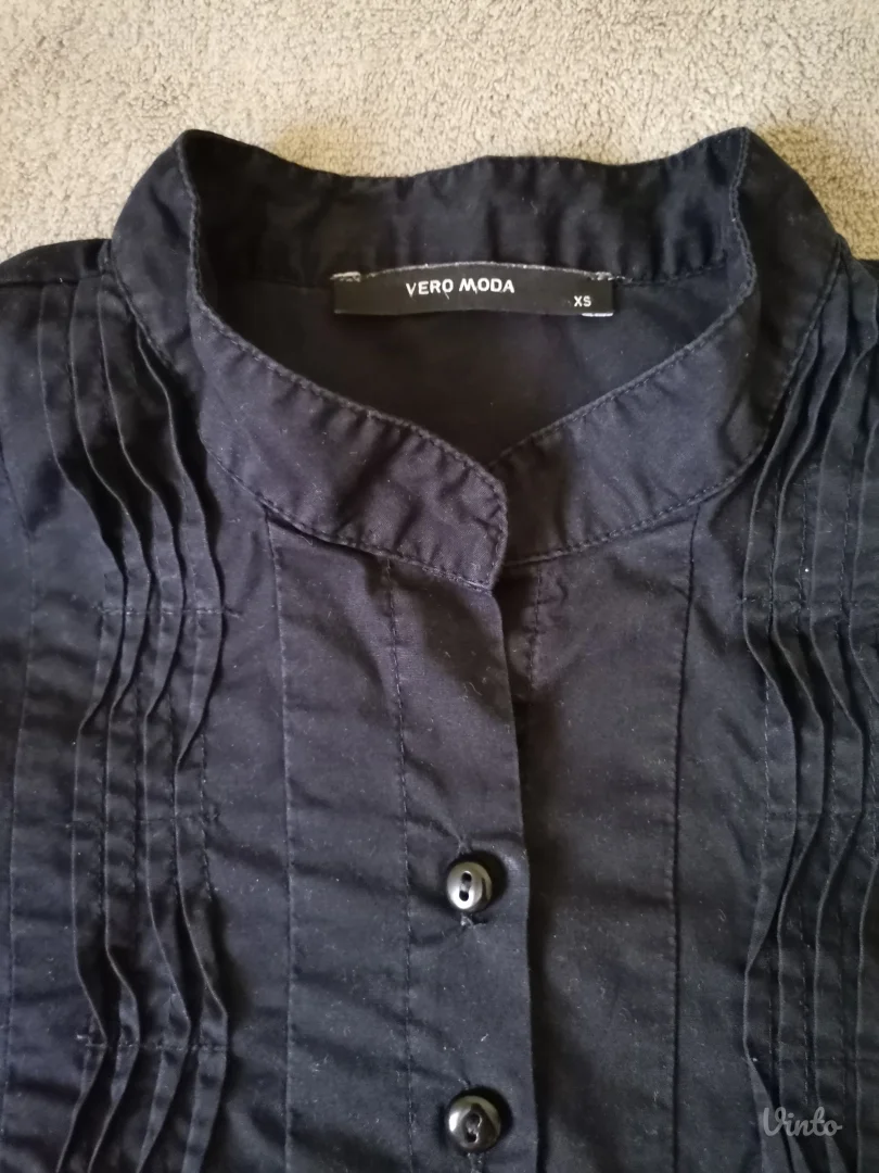 Vero Moda crna košulja XS