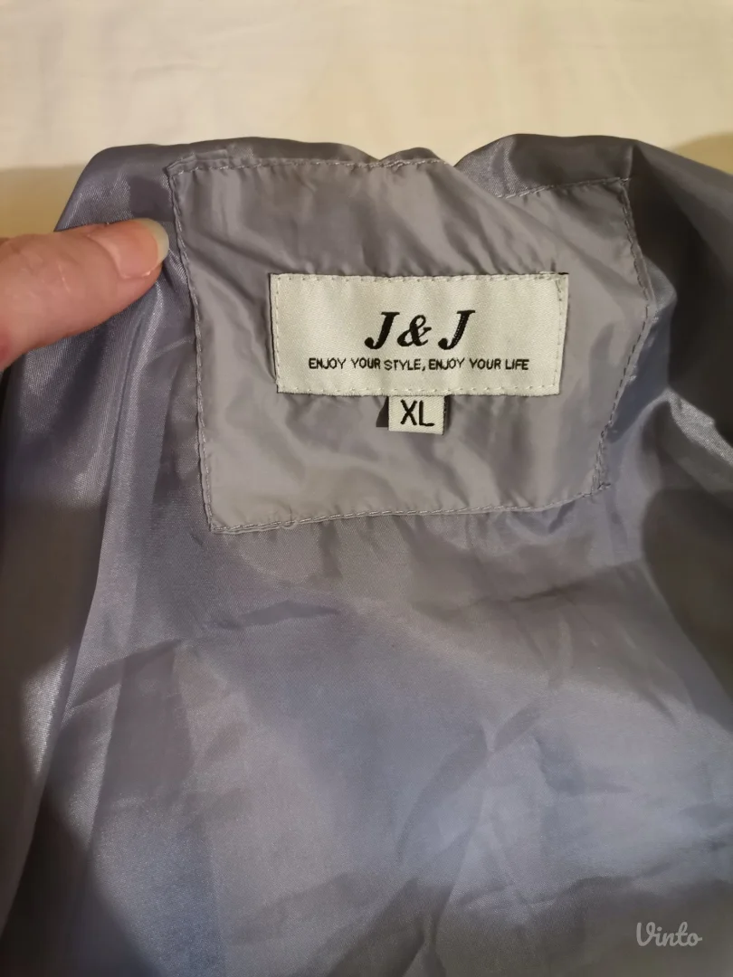 Ženska siva jakna L/XL