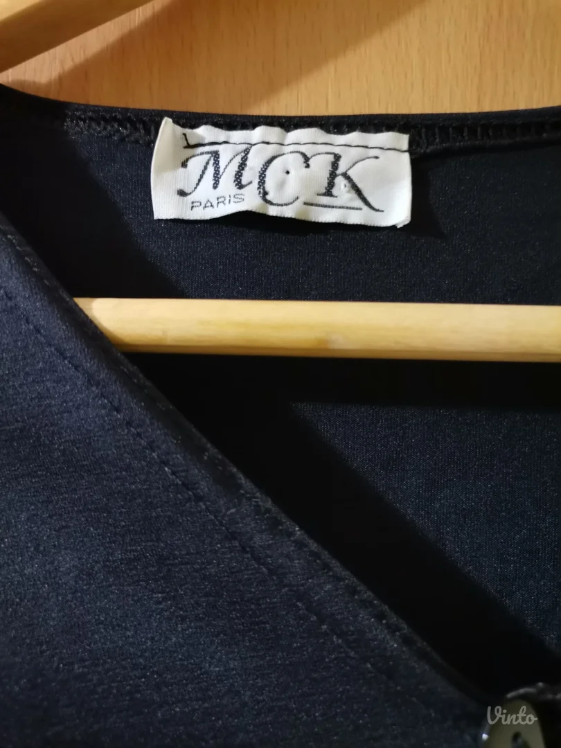 Crni blejzer / kardigan XS/S (poklon uz kupovinu)