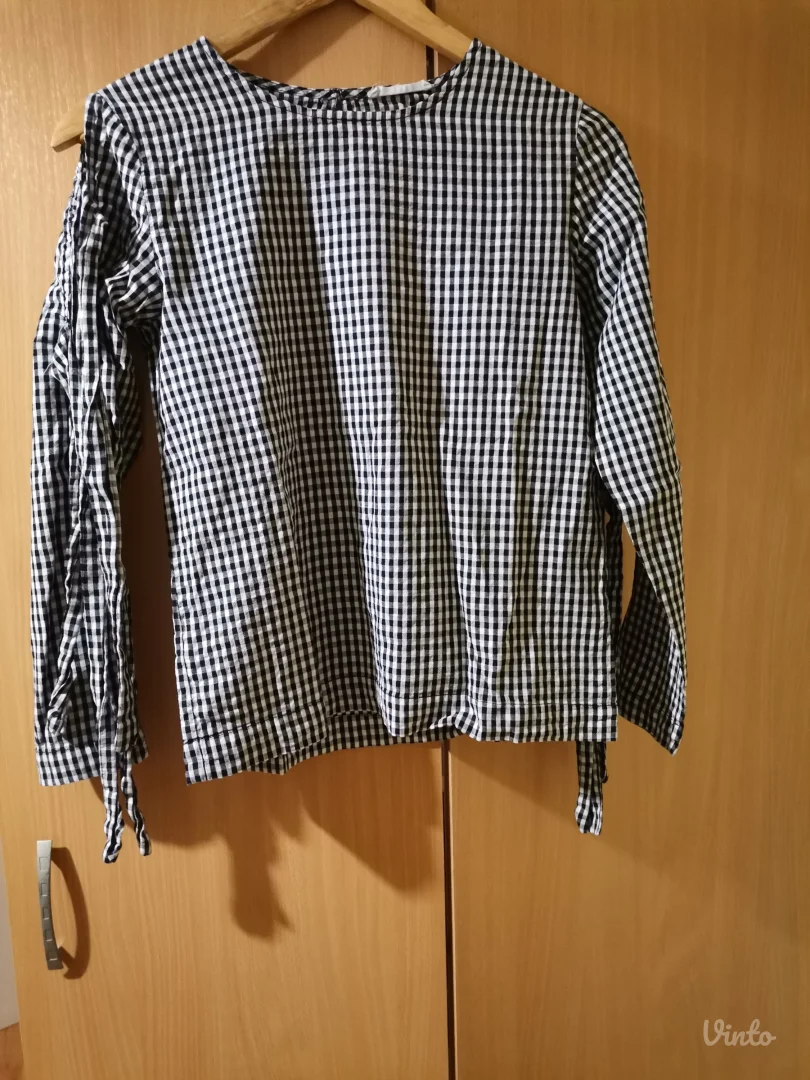 Mango karirana bluza sa otvorom na rukavima XS/S