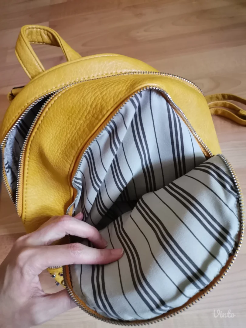 Ženski ranac / rančić