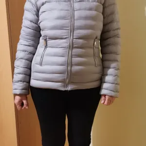 Ženska siva jakna L/XL