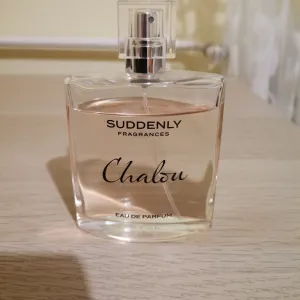 Chalou eau de parfum (poklon uz kupovinu)