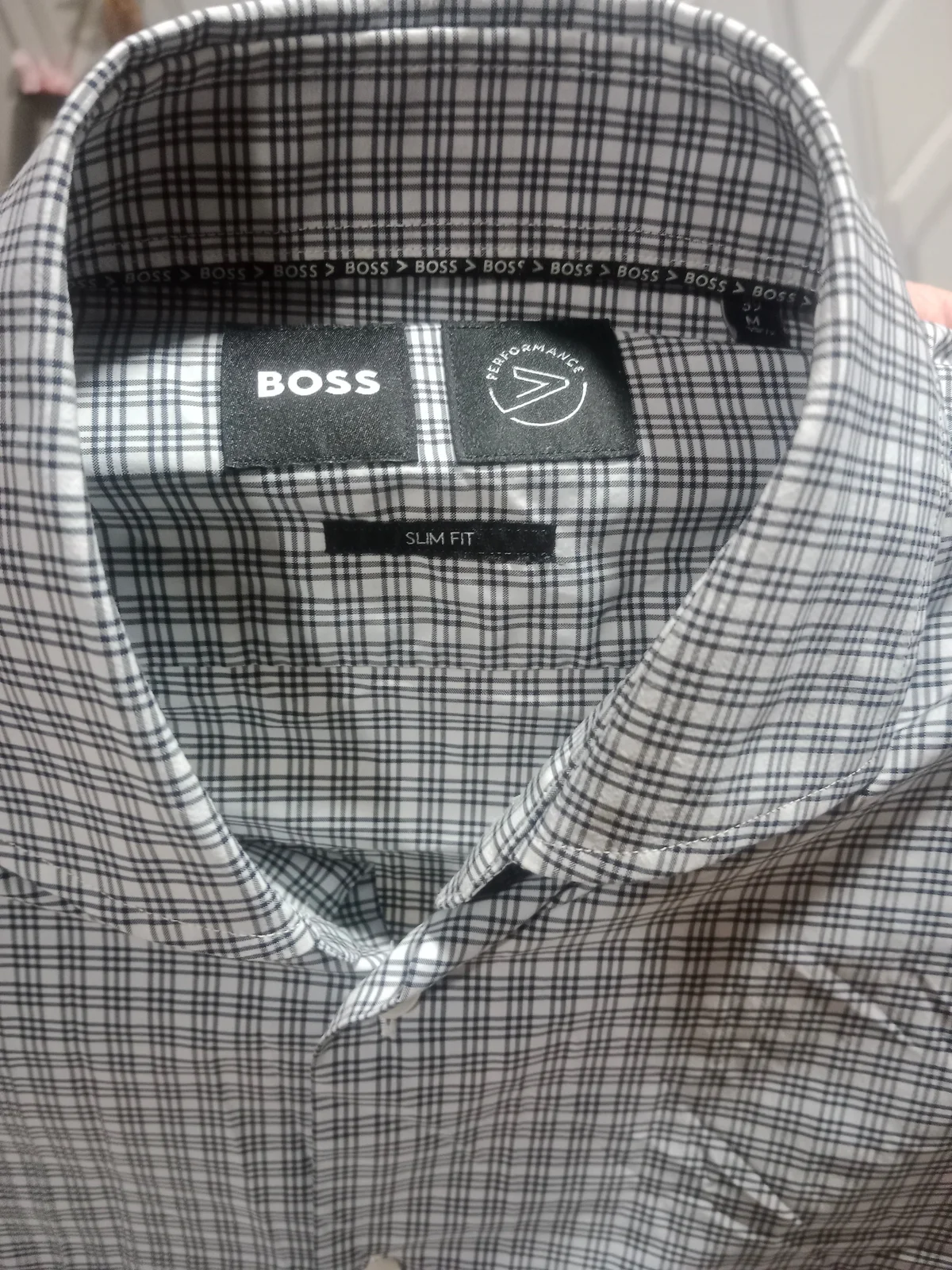 HUGO BOSS Slim Fit luksuzna košulja – Ekstremni streč
