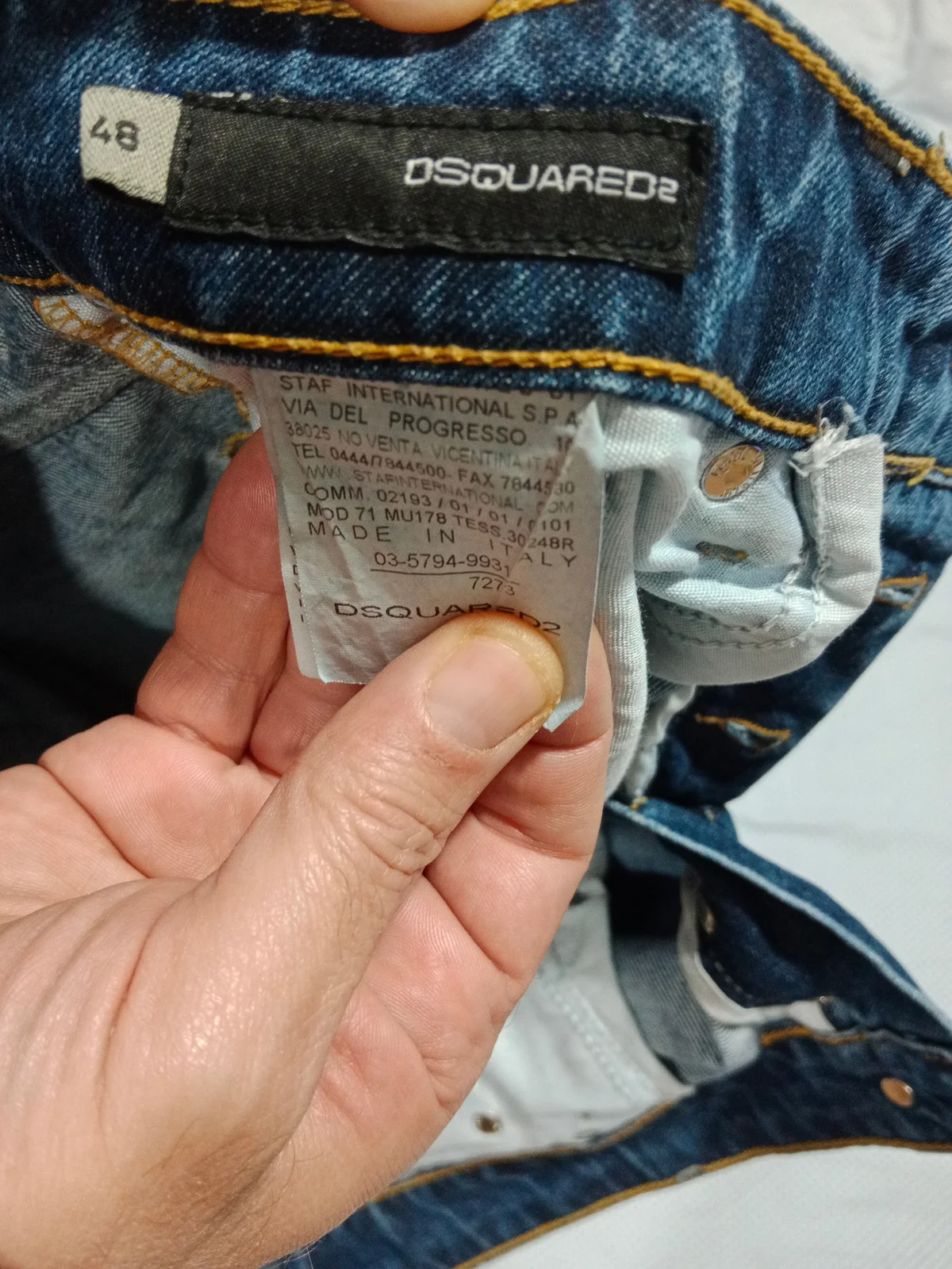 DSQUARED2 Original Muške Farmerke - Made in Italy - Vel. 48