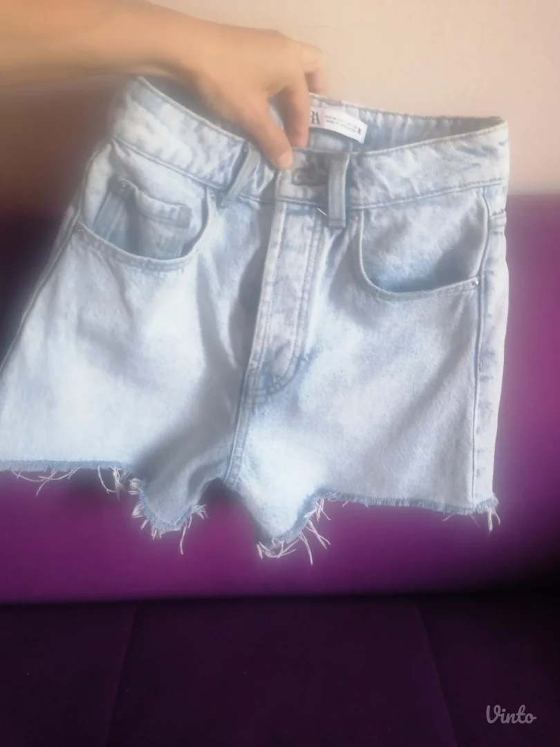 Zara sorc i bershka suknja