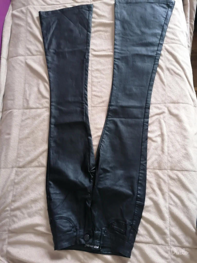 New yorker zvonarice kozne xxs