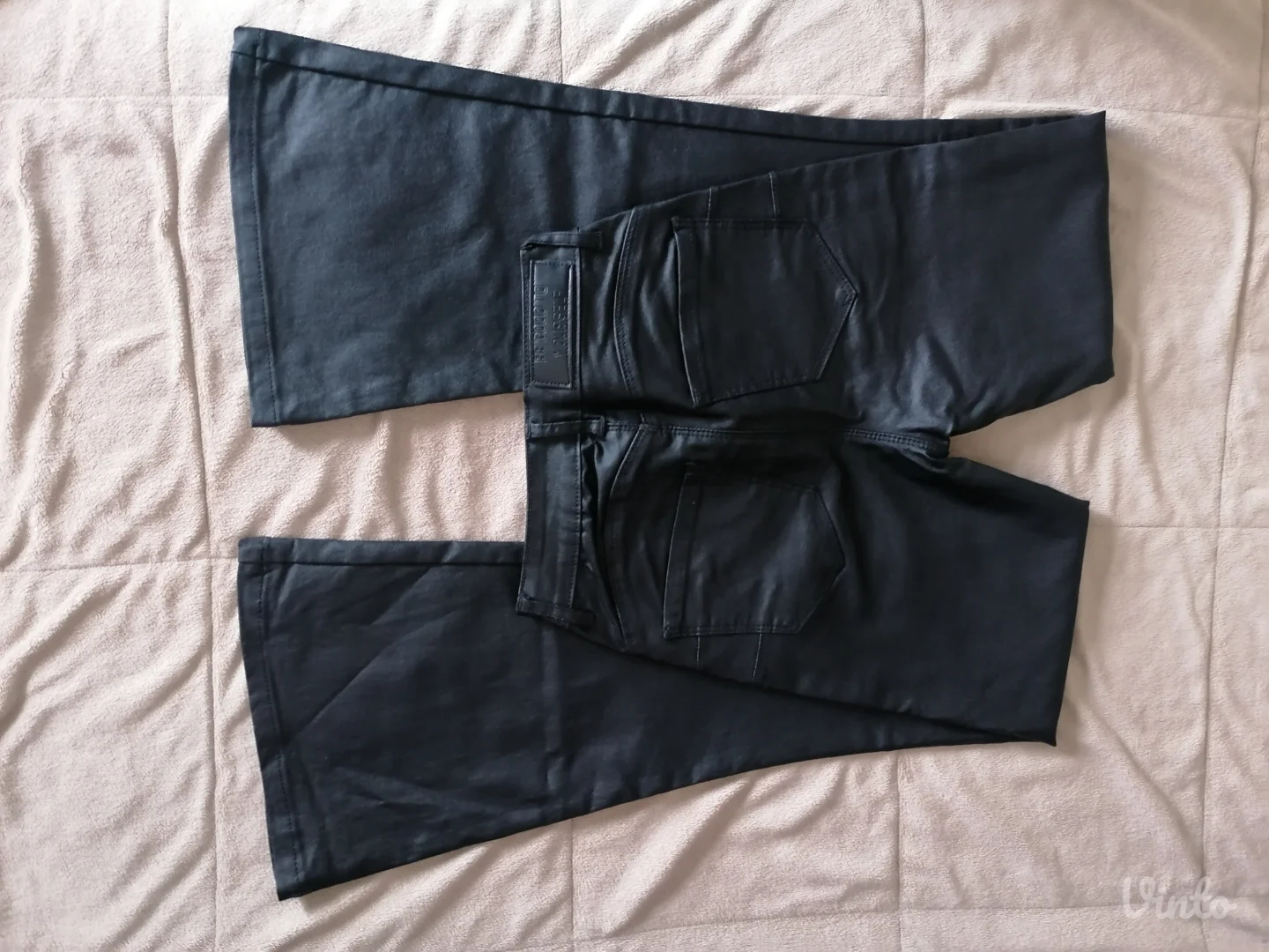 New yorker zvonarice kozne xxs