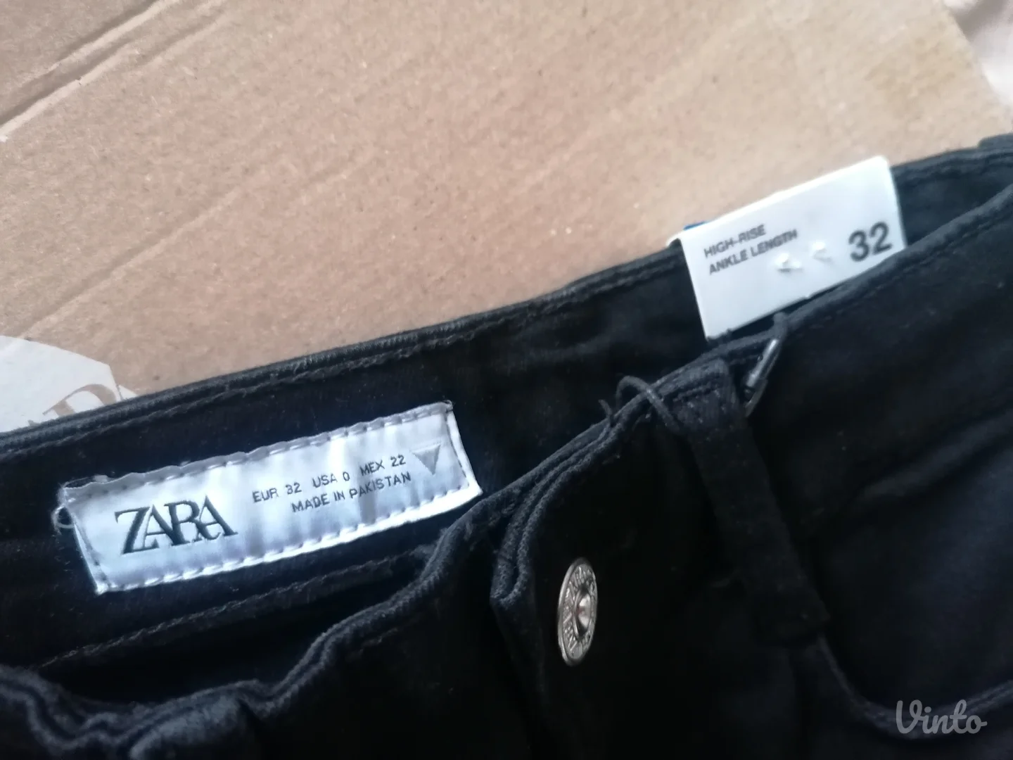 Zara sculpt farmerke xxs novo