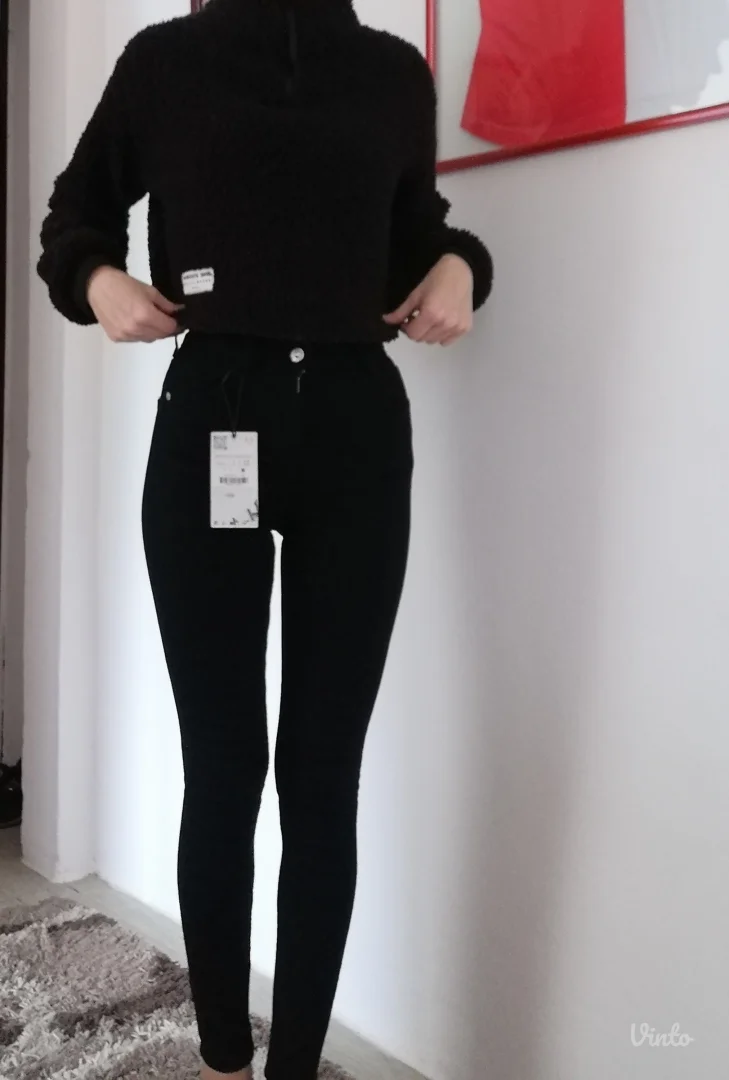 Zara sculpt farmerke xxs novo