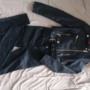 Sinsay eko kozna jakna xxs xs