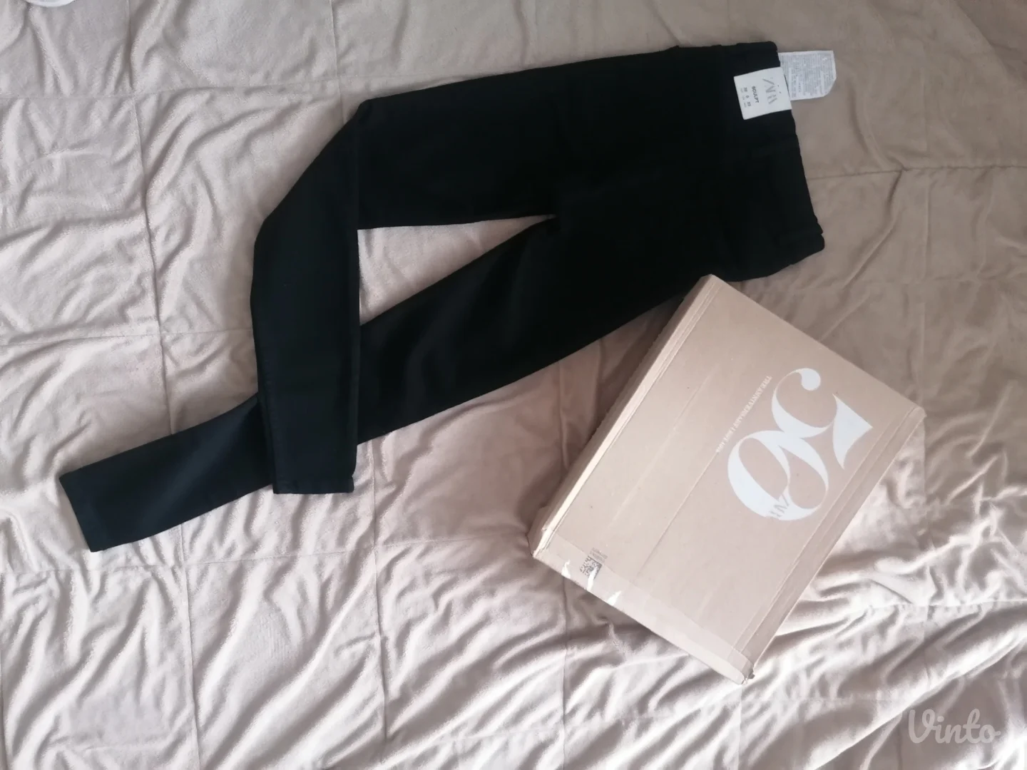 Zara sculpt farmerke xxs novo