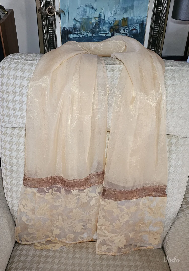 Antonello Serio veliki šal/ esarpa