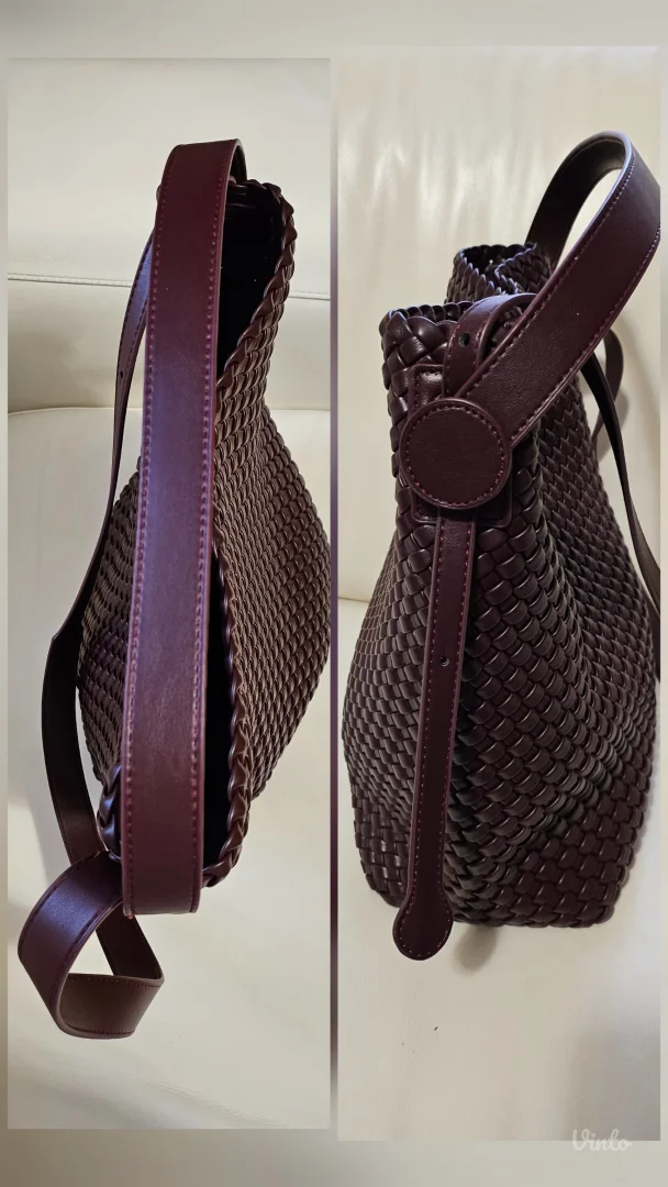 Kožna pletena bucket bag sa neseserom, hobo