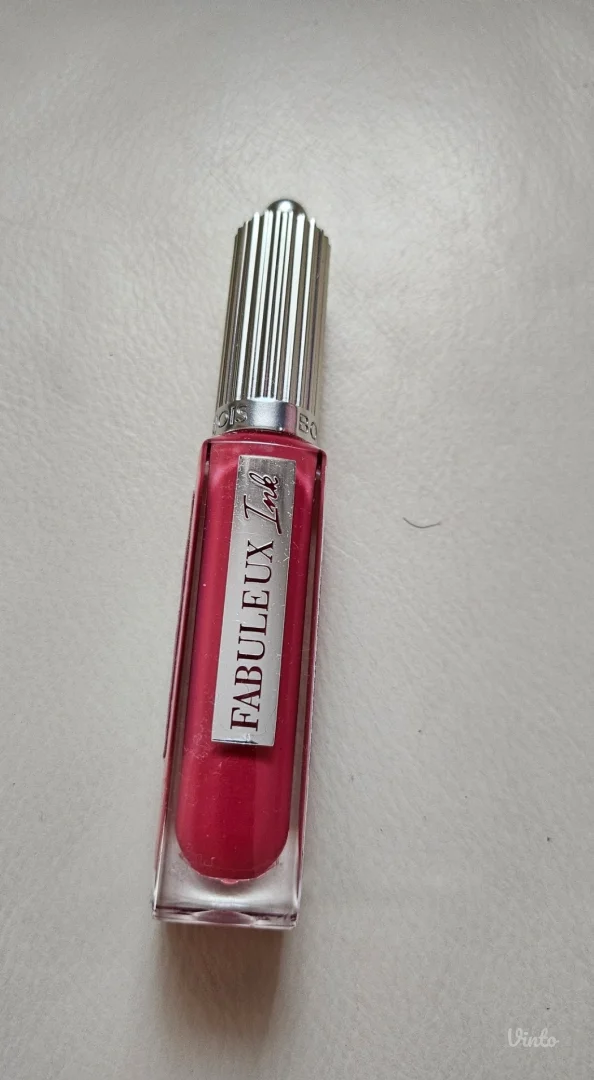Bourjois Fabuleux Ink nov neotvoren tečni karmin