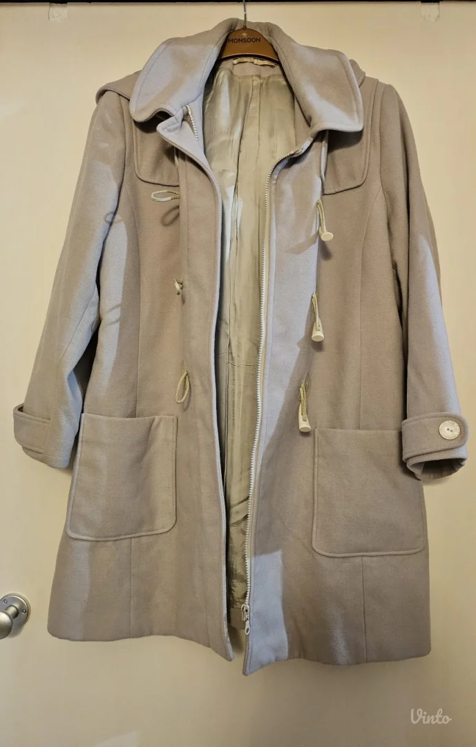 Elkom izvrsna jakna/ kaput sa kapuljacom