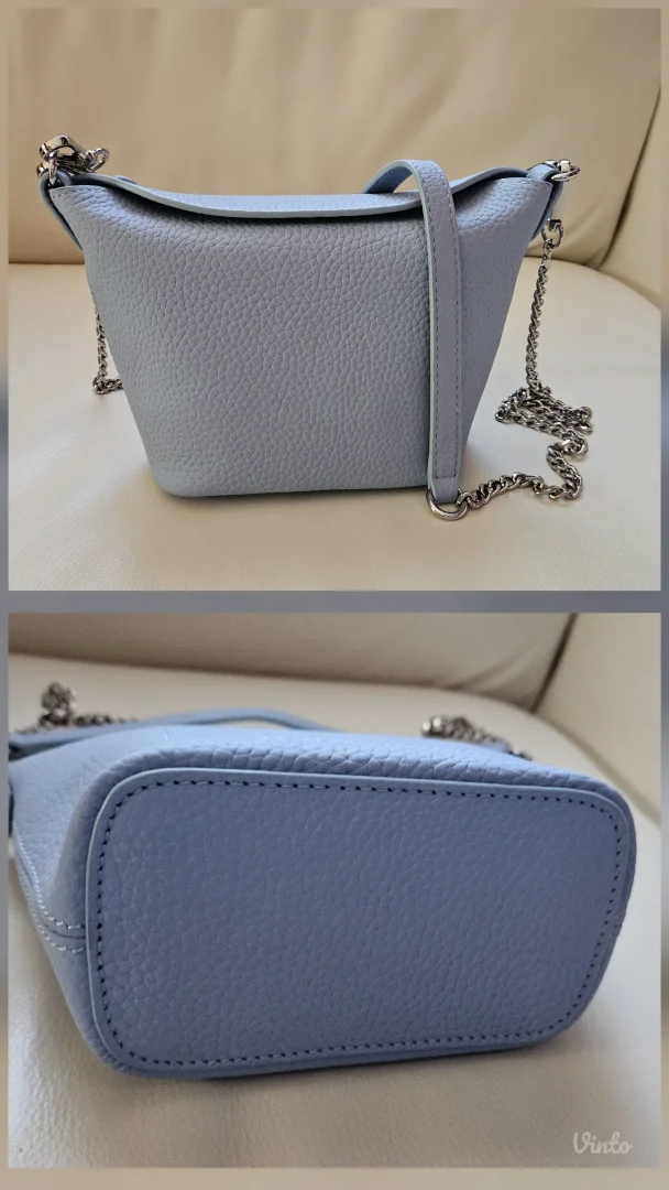 Kožna crossbody bucket baby blue torba