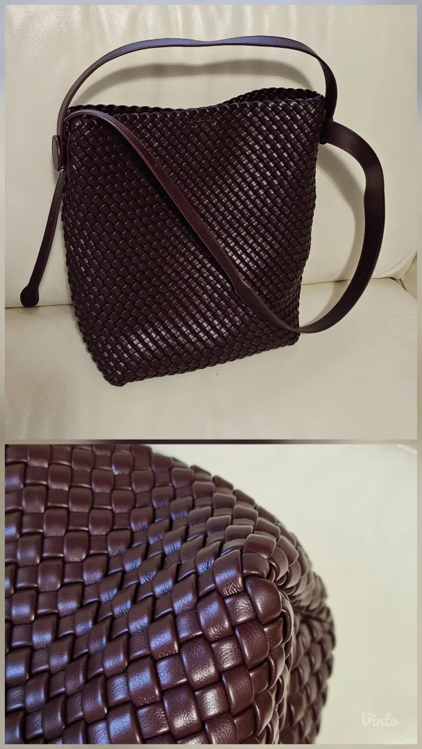 Kožna pletena bucket bag sa neseserom, hobo