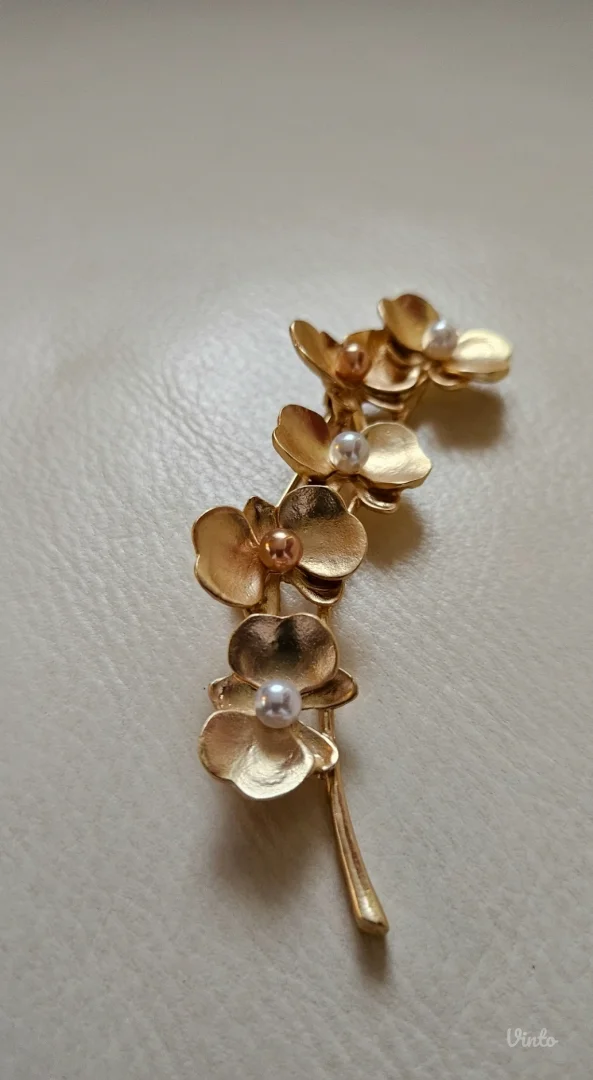 Floral golden pin broš sa perlama