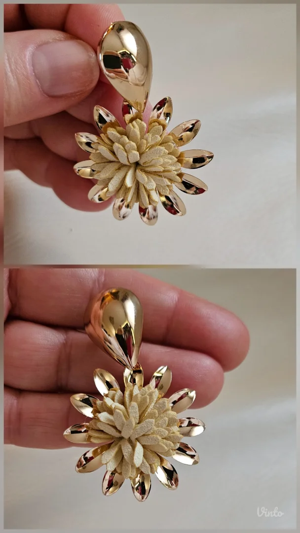 Flower dangle minđuše, zlatne boje