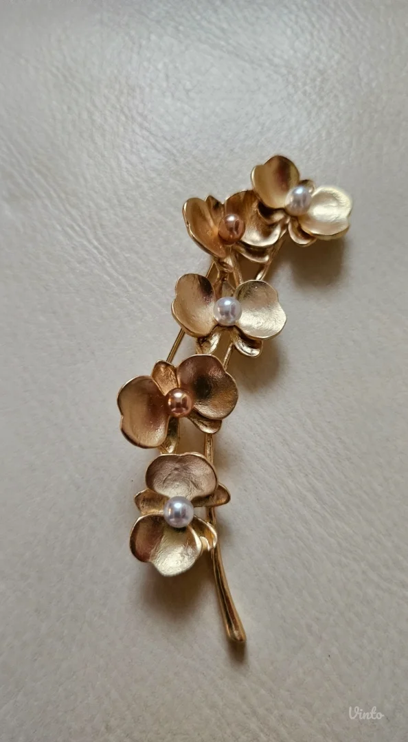 Floral golden pin broš sa perlama