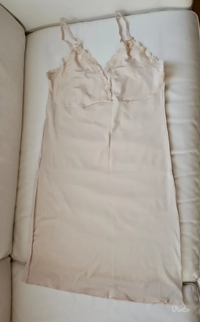 Lindex- Medium support shaping dress, novo