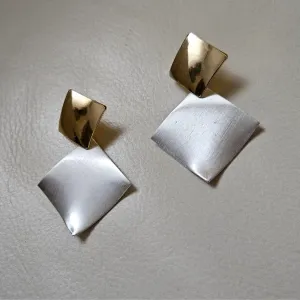 Atraktivne nove drop minđuše, apatit